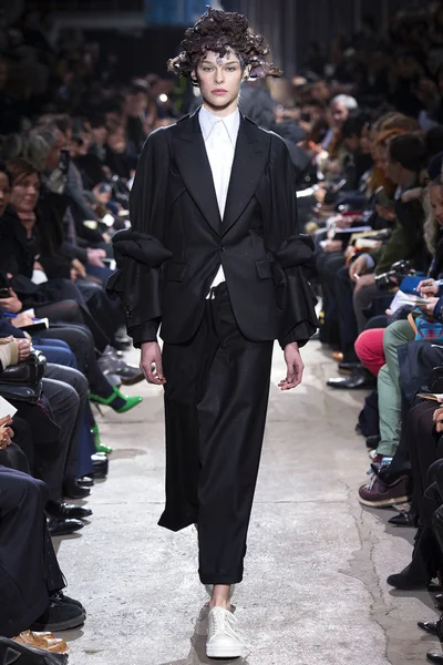 Look 22